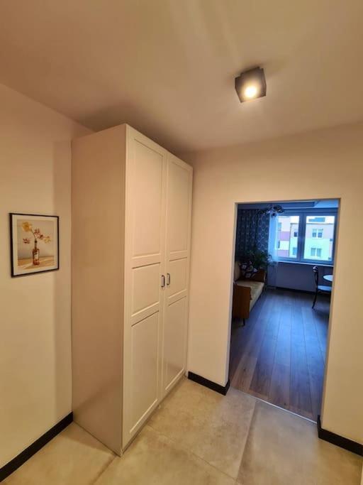 Uroczy Apartament Blisko Centrum - 10 Min Do Plazy Гдыня Экстерьер фото