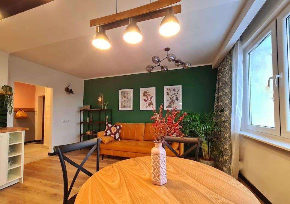 Uroczy Apartament Blisko Centrum - 10 Min Do Plazy Гдыня Экстерьер фото
